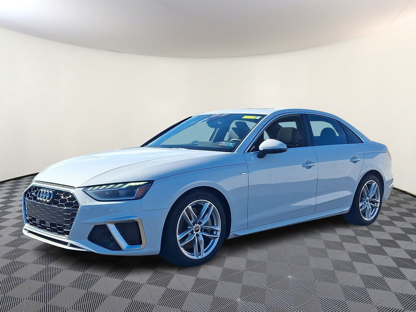 Used 2023 Audi A4 2.0T Premium Plus AWD/4WD image 3