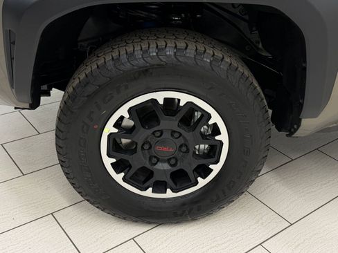 New 2026 Toyota Tacoma SR5 AWD/4WD image 10