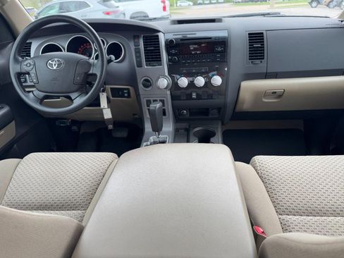 Used 2010 Toyota Tundra 4x4 Double Cab image 14