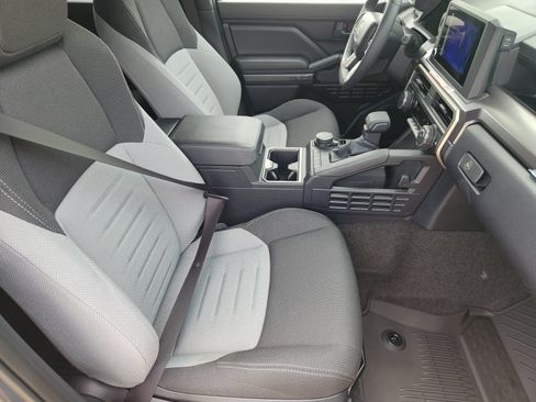 New 2026 Toyota 4Runner TRD Sport AWD/4WD image 13