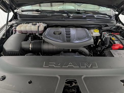 Used 2026 RAM 1500 Limited AWD/4WD image 32
