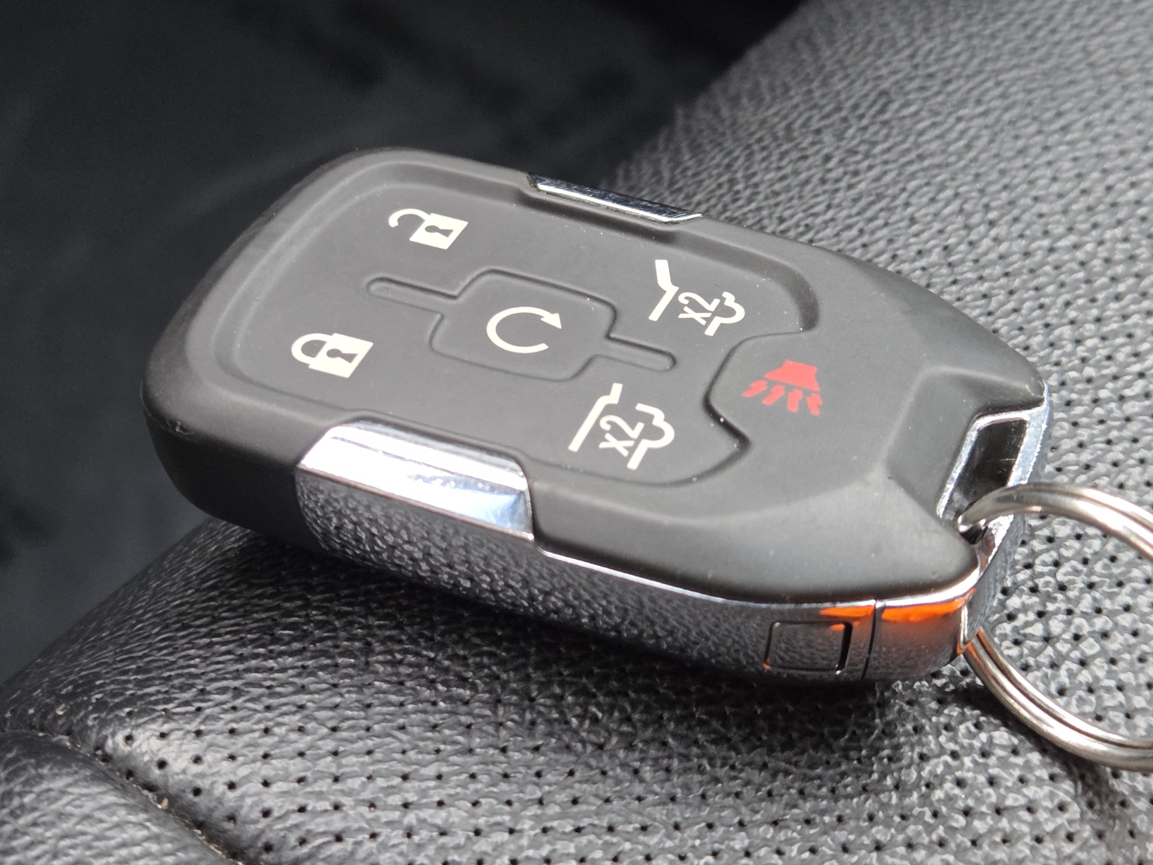 Used 2019 Chevrolet Suburban Premier AWD/4WD image 44
