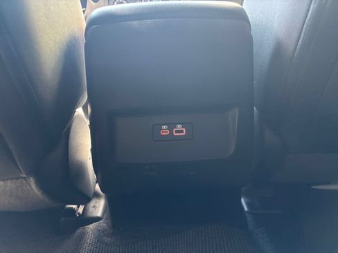 Used 2026 Nissan Frontier PRO-4X AWD/4WD image 19