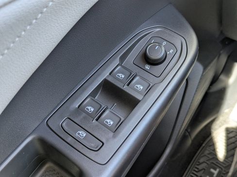 New 2026 Volkswagen Taos SEL image 26