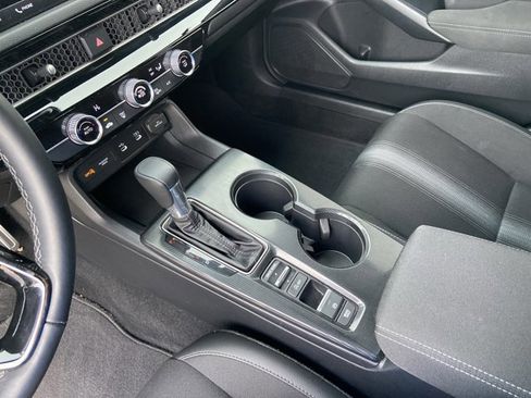 Used 2025 Honda Civic Sport image 24