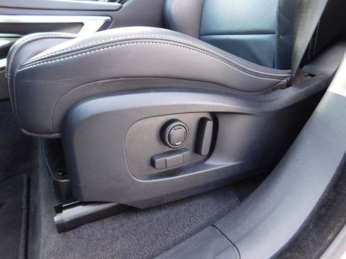 Used 2025 Jaguar F-PACE R-Dynamic S image 16