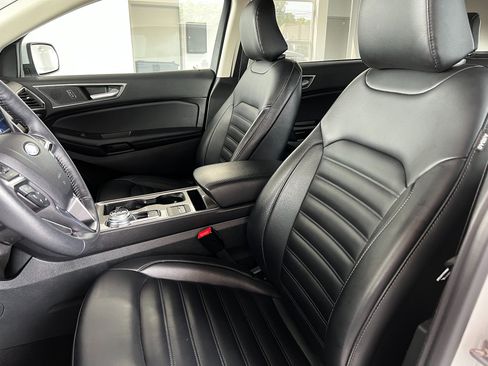 Used 2024 Ford Edge SEL AWD/4WD image 10