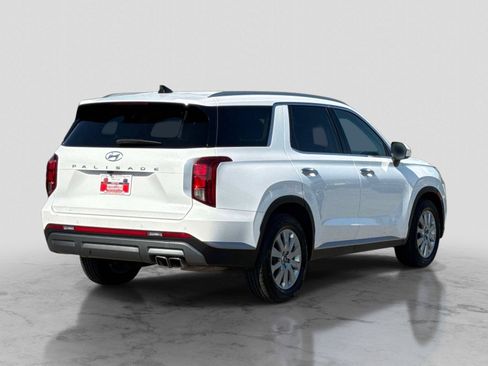 Used 2025 Hyundai Palisade SEL FWD image 5