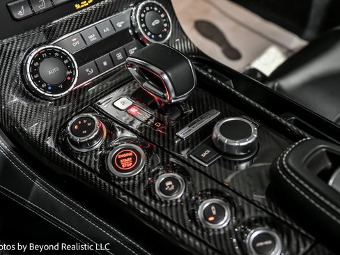 Used 2015 Mercedes-Benz SLS AMG GT Final Edition image 37