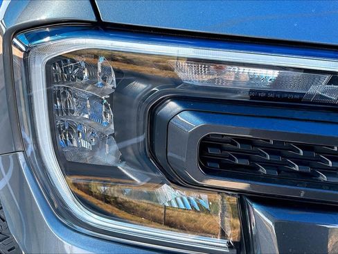 Used 2024 Ford Ranger XLT w/ Advanced Towing Package AWD/4WD image 27