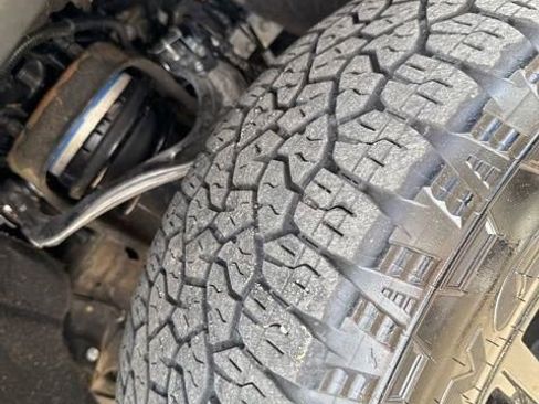 Used 2022 GMC Sierra 1500 Elevation w/ Elevation Premium Package image 37