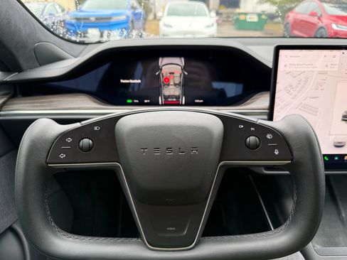 Used 2021 Tesla Model S Long Range image 25