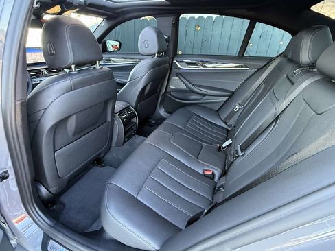 Used 2022 BMW 540i 540i w/ M Sport Package image 5