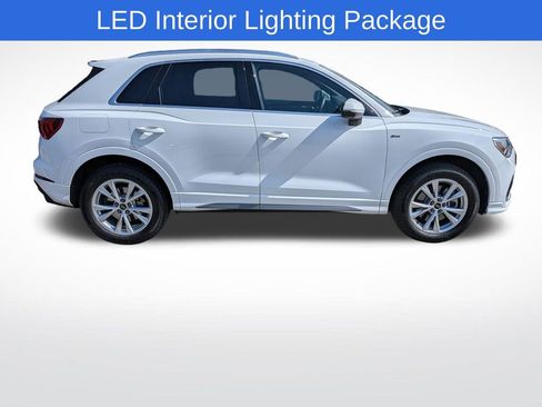 Used 2024 Audi Q3 2.0T Premium Plus AWD/4WD image 2
