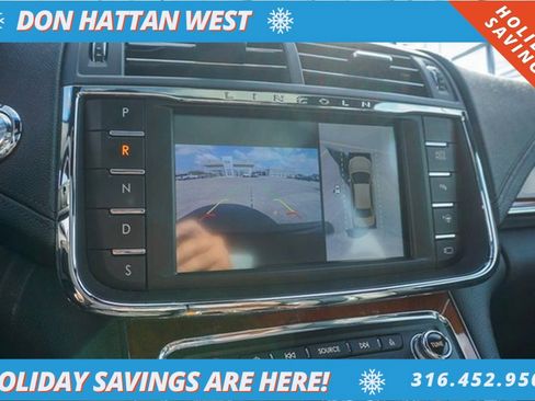 Used 2020 Lincoln Continental Reserve w/ Luxury Package image 7