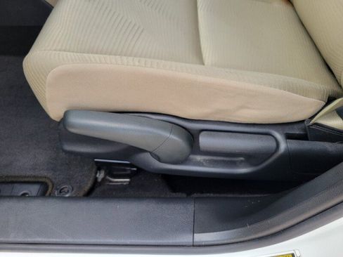 Used 2016 Honda Accord LX image 22