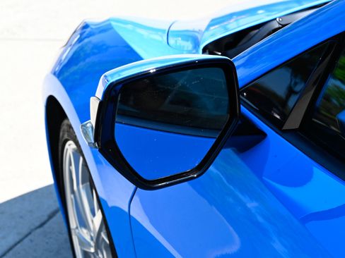 Used 2021 Chevrolet Corvette Stingray Coupe w/ Chrome Exterior Badge Package RWD image 14