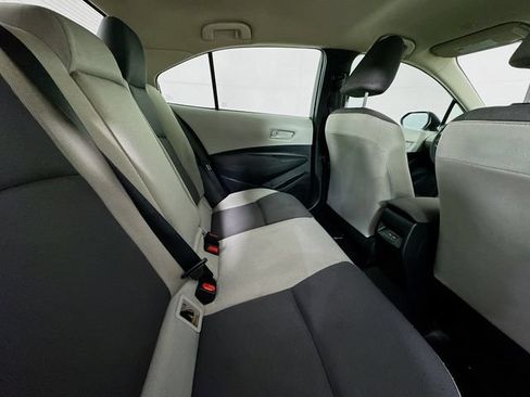 Used 2024 Toyota Corolla LE FWD image 28