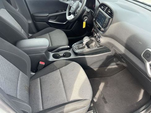 Used 2021 Kia Soul S FWD image 10