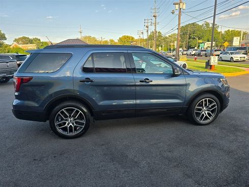 Used 2019 Ford Explorer Sport w/ Ford Safe & Smart Package AWD/4WD image 24