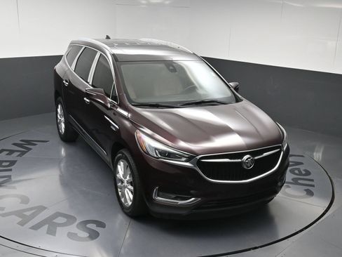 Used 2018 Buick Enclave Premium w/ Experience Buick Package FWD image 30