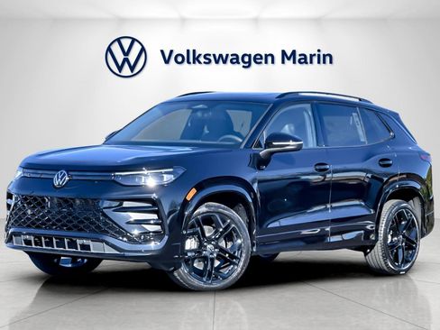 New 2026 Volkswagen Tiguan SE R-Line image 1