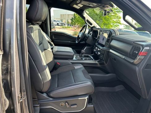 Used 2025 Ford F150 Raptor AWD/4WD image 35