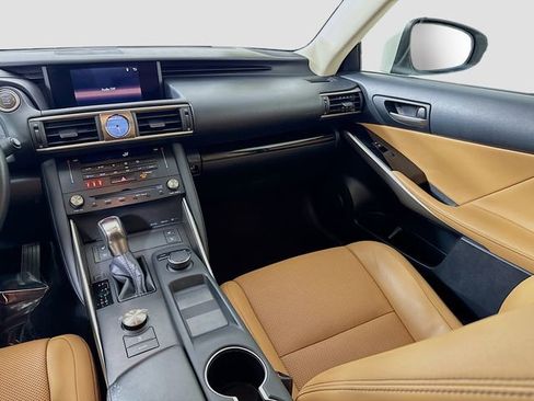 Used 2018 Lexus IS 300 AWD w/ Comfort Package image 25