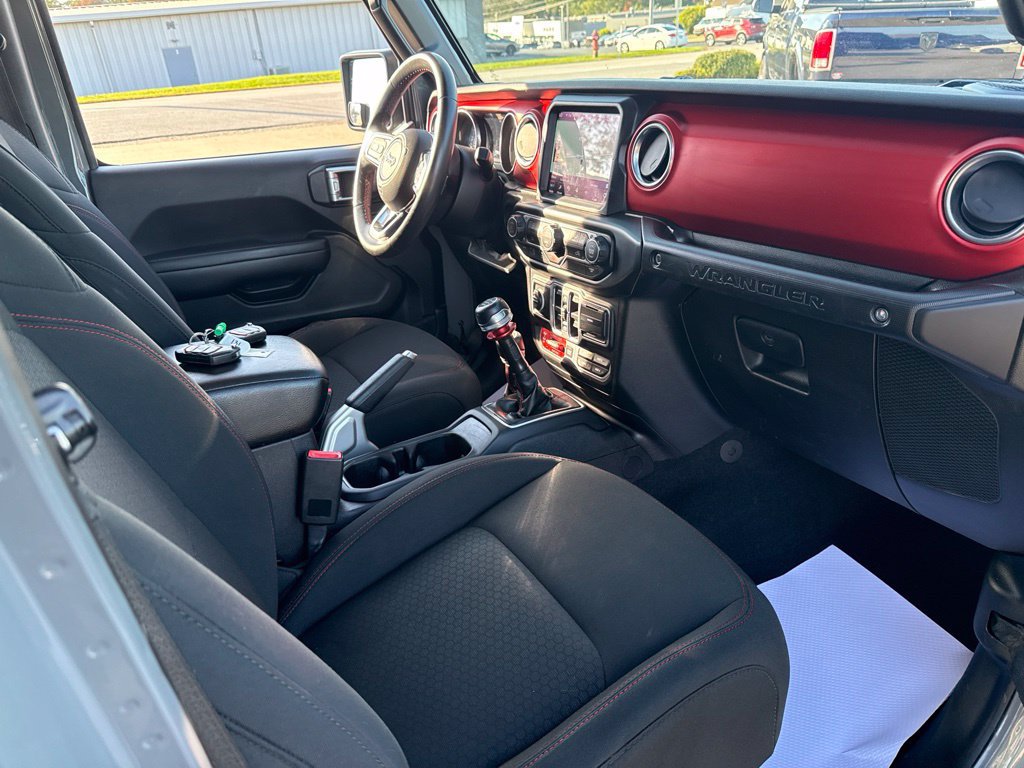 Used 2018 Jeep Wrangler Unlimited Rubicon AWD/4WD image 43