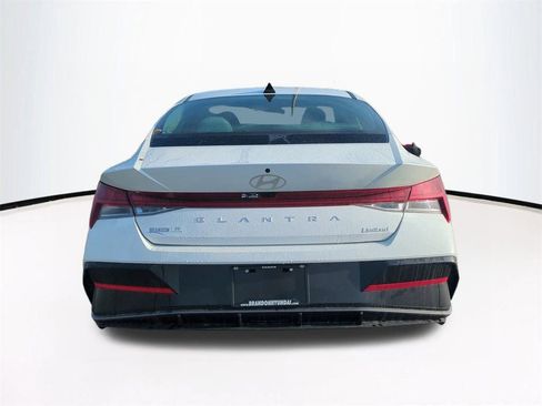 New 2026 Hyundai Elantra Limited image 6