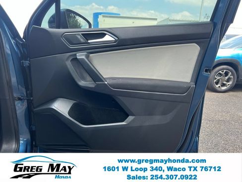 Used 2018 Volkswagen Tiguan S FWD image 11