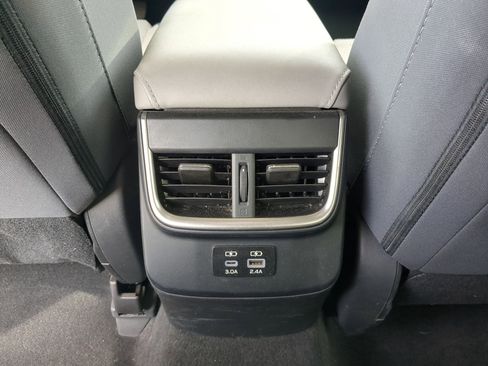 Used 2023 Subaru Outback Premium image 28