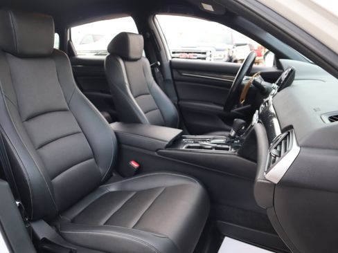 Used 2022 Honda Accord Sport image 29