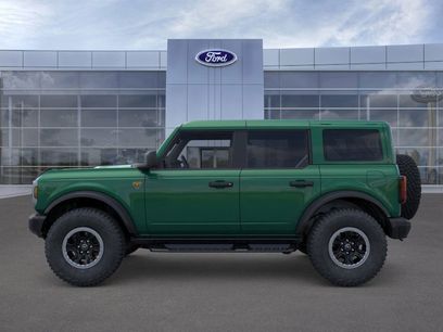 New 2025 Ford Bronco Badlands w/ Sasquatch Package