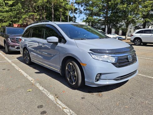 Used 2024 Honda Odyssey Elite image 1
