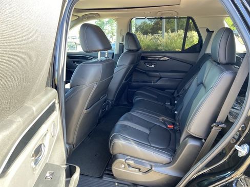 Used 2025 Honda Pilot Touring image 51
