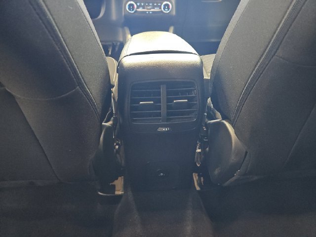 Used 2025 Ford Escape Active AWD/4WD image 39