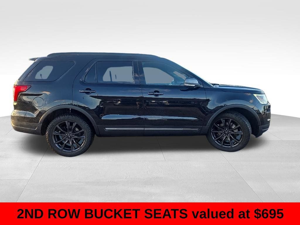 Used 2019 Ford Explorer XLT w/ Equipment Group 202A AWD/4WD image 6