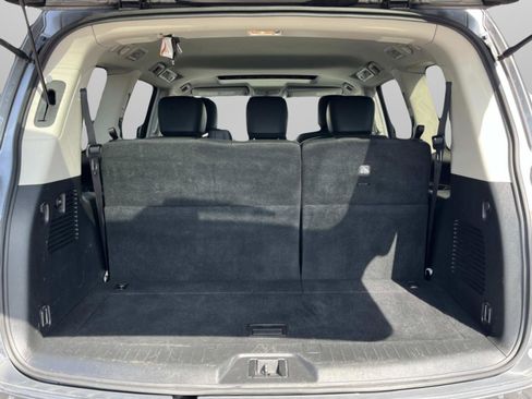 Used 2024 Nissan Armada SL image 24