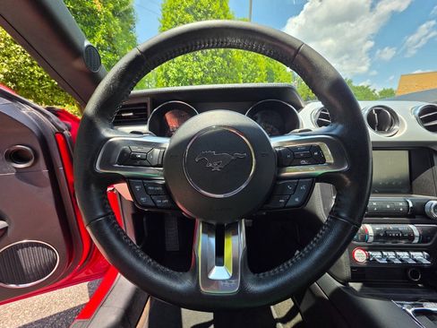 Used 2015 Ford Mustang Premium RWD image 21