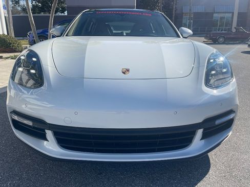 Used 2018 Porsche Panamera image 39