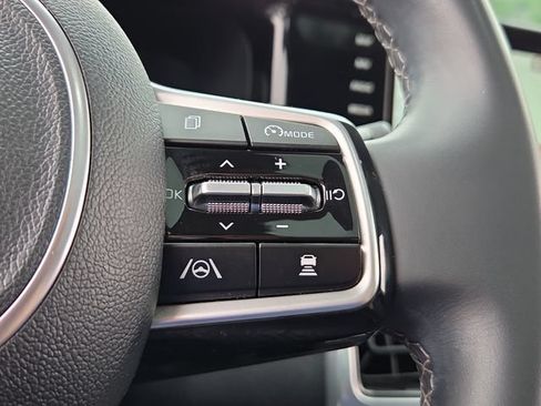 Used 2022 Kia Sorento SX FWD image 29