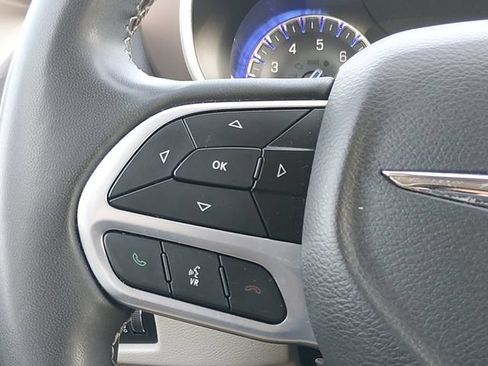 Used 2023 Chrysler Voyager LX FWD image 24