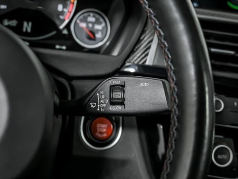 Used 2020 BMW M4 Coupe w/ Competition Package image 28