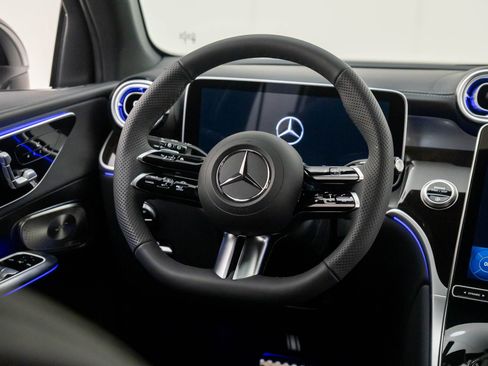 New 2026 Mercedes-Benz GLC 300 4MATIC image 12