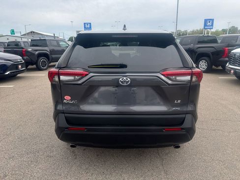 Used 2023 Toyota RAV4 LE AWD/4WD image 6