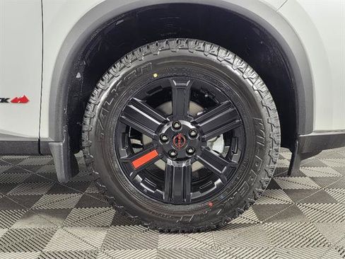 New 2026 Nissan Rogue SV w/ Rock Creek Premium Package AWD/4WD image 12