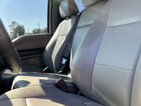 Used 2022 Ford F250 XL w/ Power Equipment Group image 14