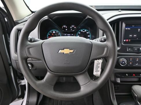 Used 2022 Chevrolet Colorado W/T image 6