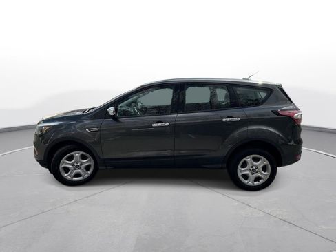Used 2018 Ford Escape S image 9